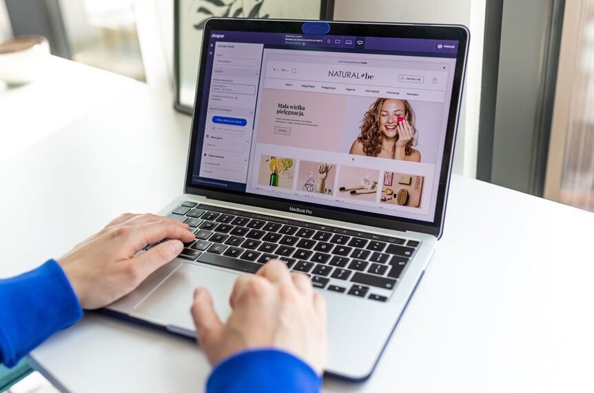 bralad com user friendly features